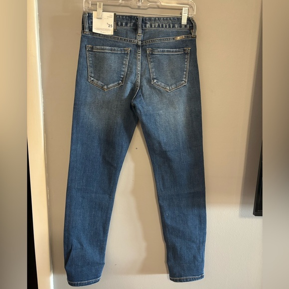 Kancan Cane Mid Rise Slim Straight Leg Jeans Size 3/26 NWT - Picture 8 of 9